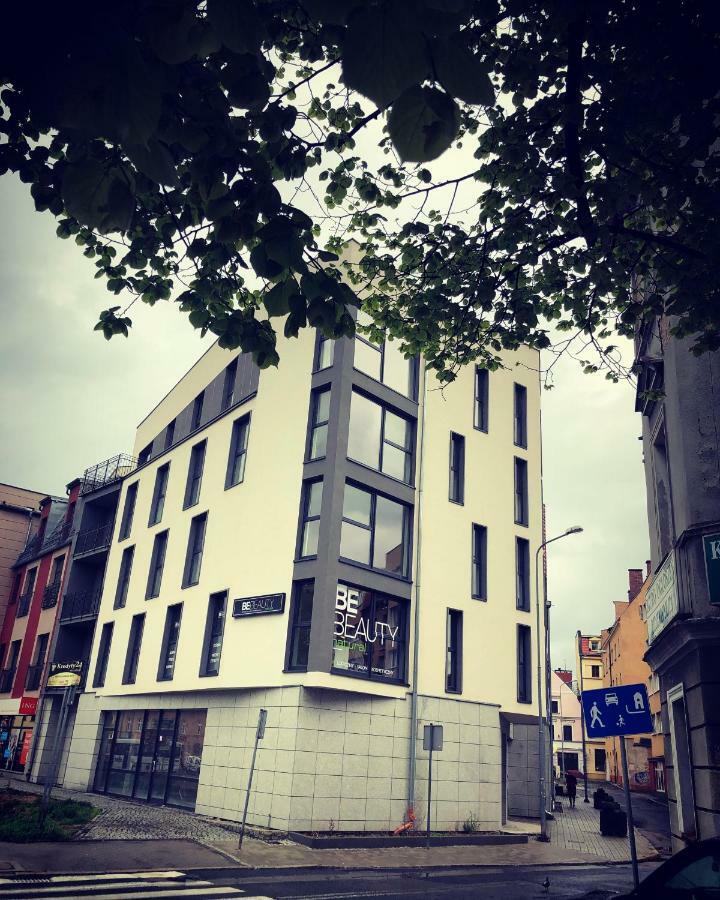 Apartament Joanny Bator เยเลเนียกูรา ภายนอก รูปภาพ